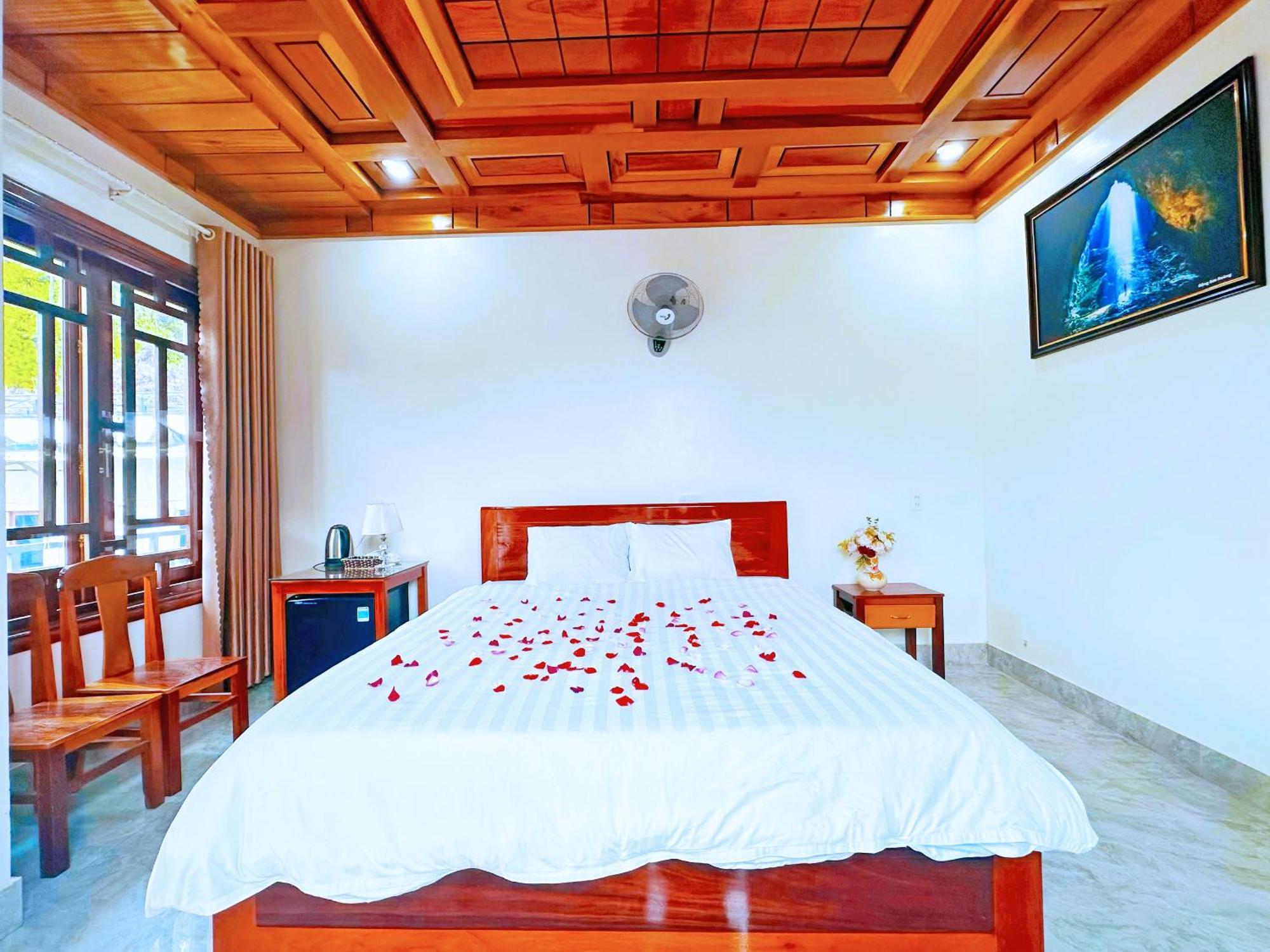 The Hill Villas Phong Nha Exteriör bild